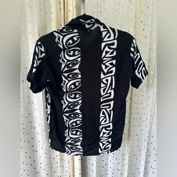 Da Edge Boy's Hawaiian Tribal Aloha Button Down Lightweight Dress Shirt 10 - Picture 4 of 6